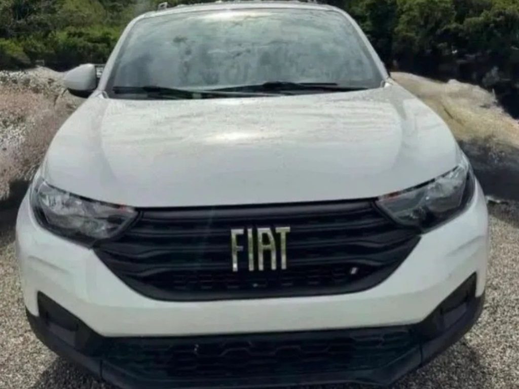 STRADA 1.3 FIREFLY FLEX FREEDOM CS MANUAL