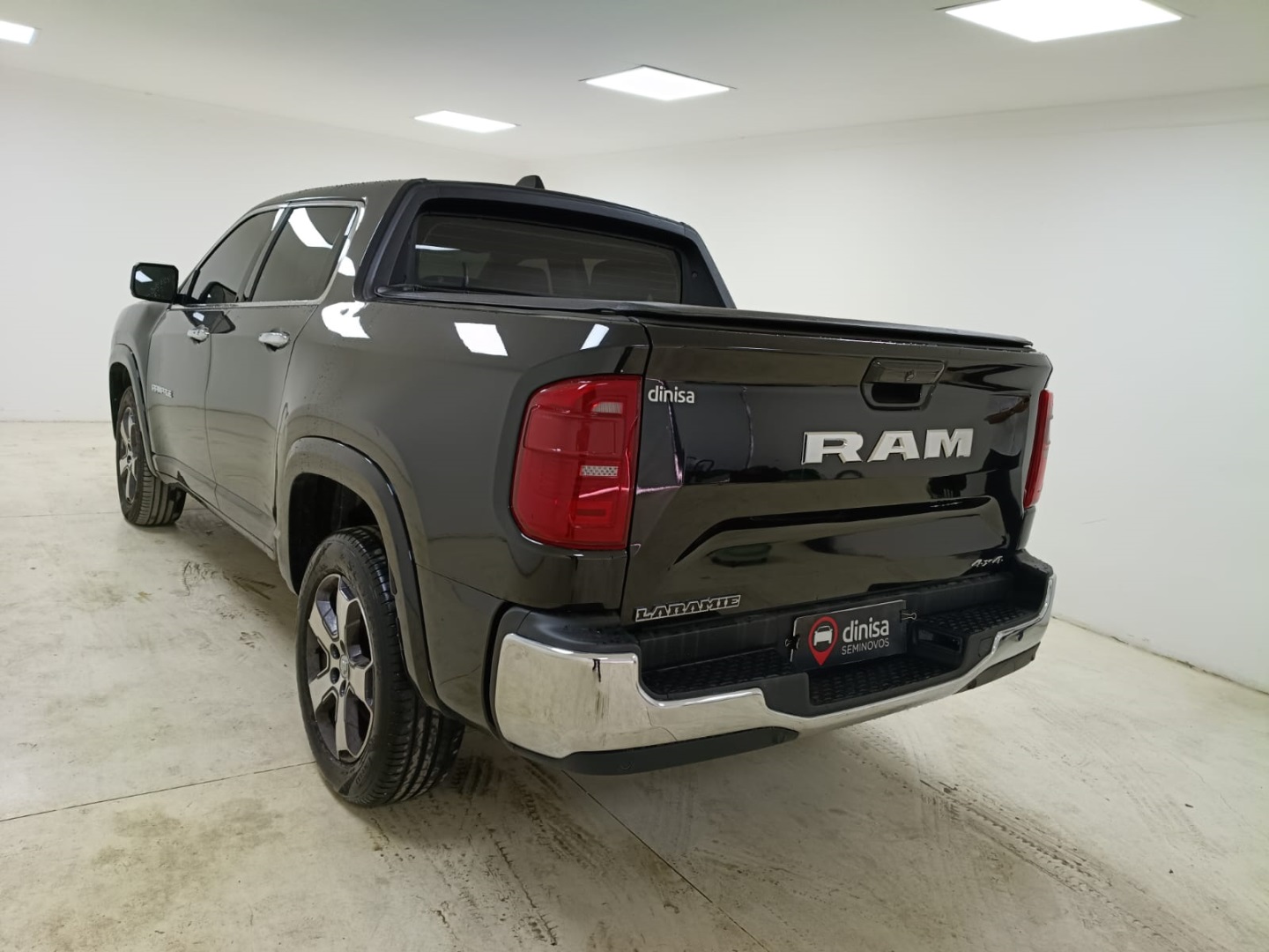 RAMPAGE 2.2 TURBO DIESEL LARAMIE 4X4 AUTOMÁTICO5