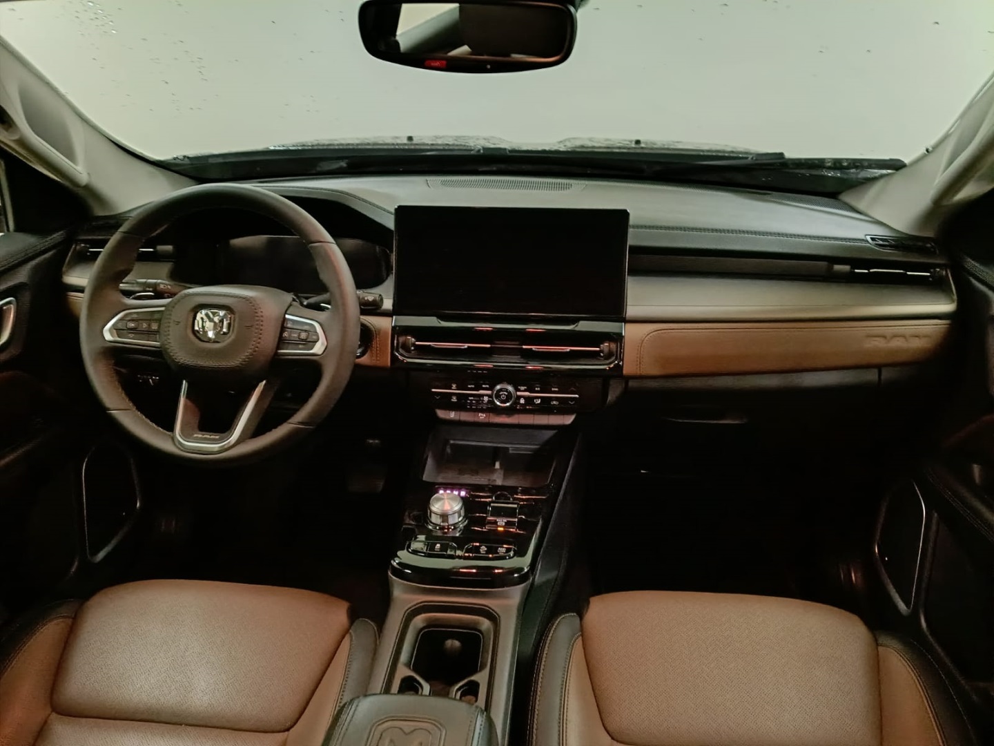 RAMPAGE 2.2 TURBO DIESEL LARAMIE 4X4 AUTOMÁTICO6