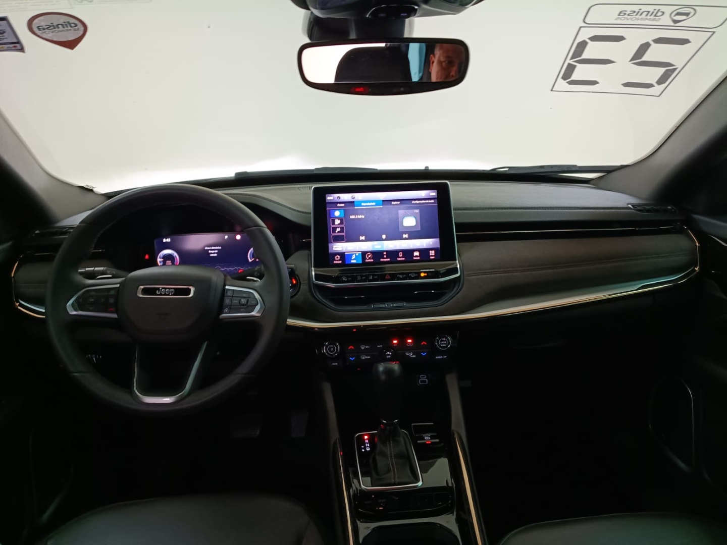COMMANDER 1.3 T270 TURBO FLEX OVERLAND AT68
