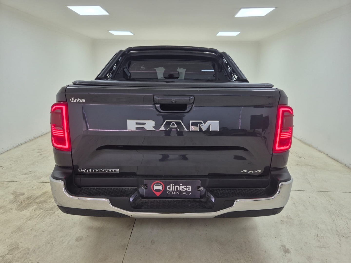 RAMPAGE 2.0 TURBO DIESEL LARAMIE 4X4 AUTOMÁTICO3