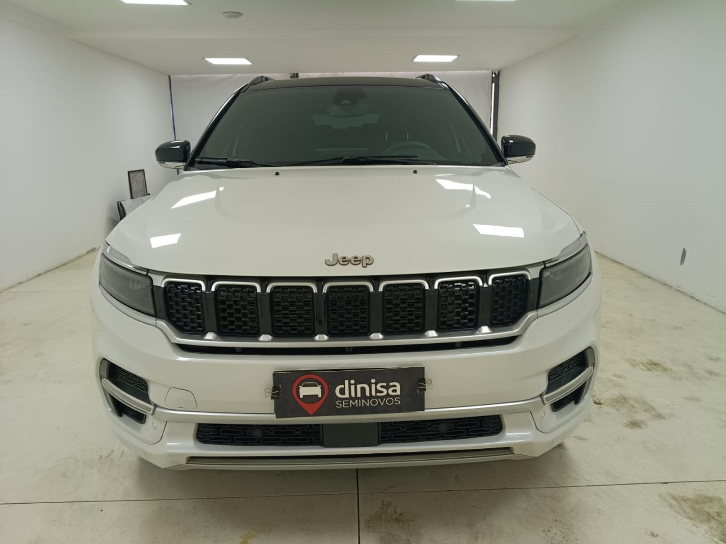 COMMANDER 2.2 TURBO DIESEL OVERLAND AT9