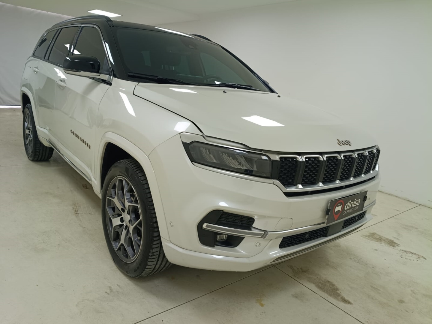 COMMANDER 2.2 TURBO DIESEL OVERLAND AT91