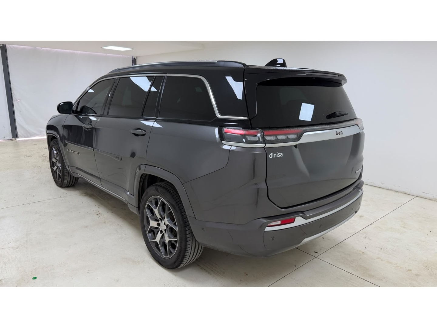 COMMANDER 2.2 TURBO DIESEL OVERLAND AT94