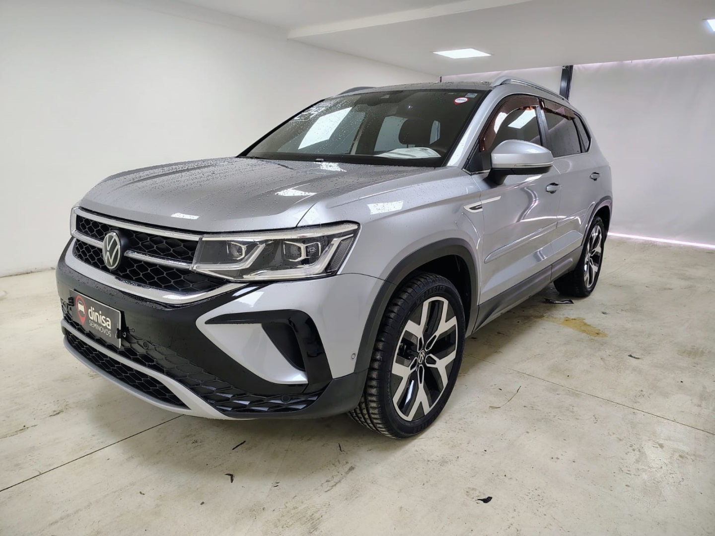 TAOS 1.4 250 TSI TOTAL FLEX HIGHLINE AUTOMÁTICO1