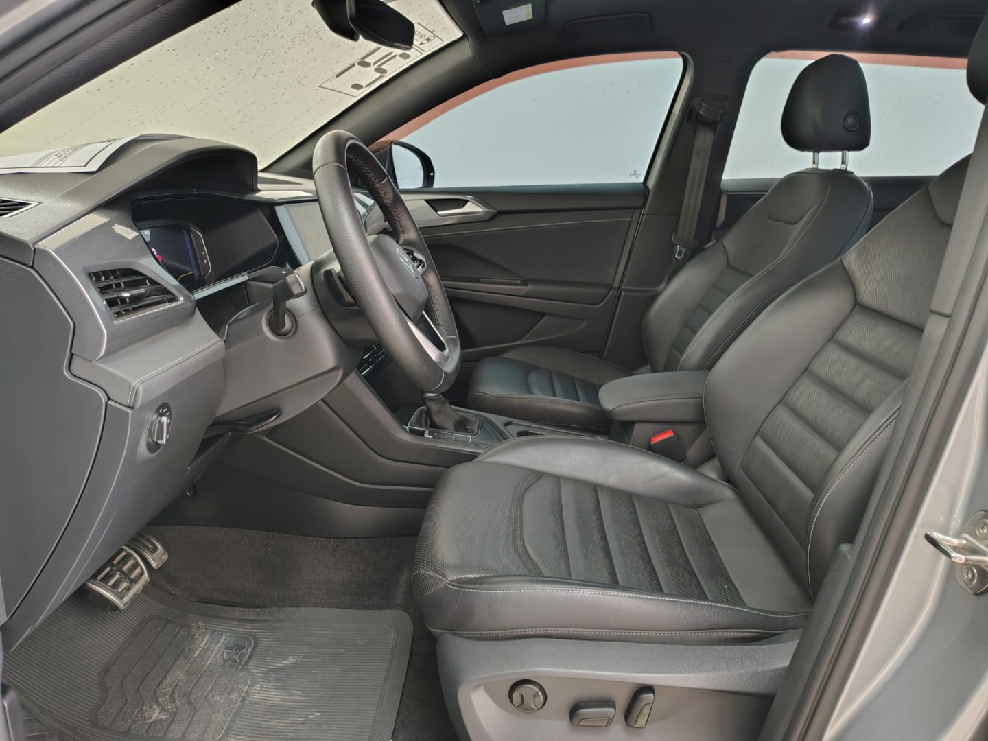 TAOS 1.4 250 TSI TOTAL FLEX HIGHLINE AUTOMÁTICO9