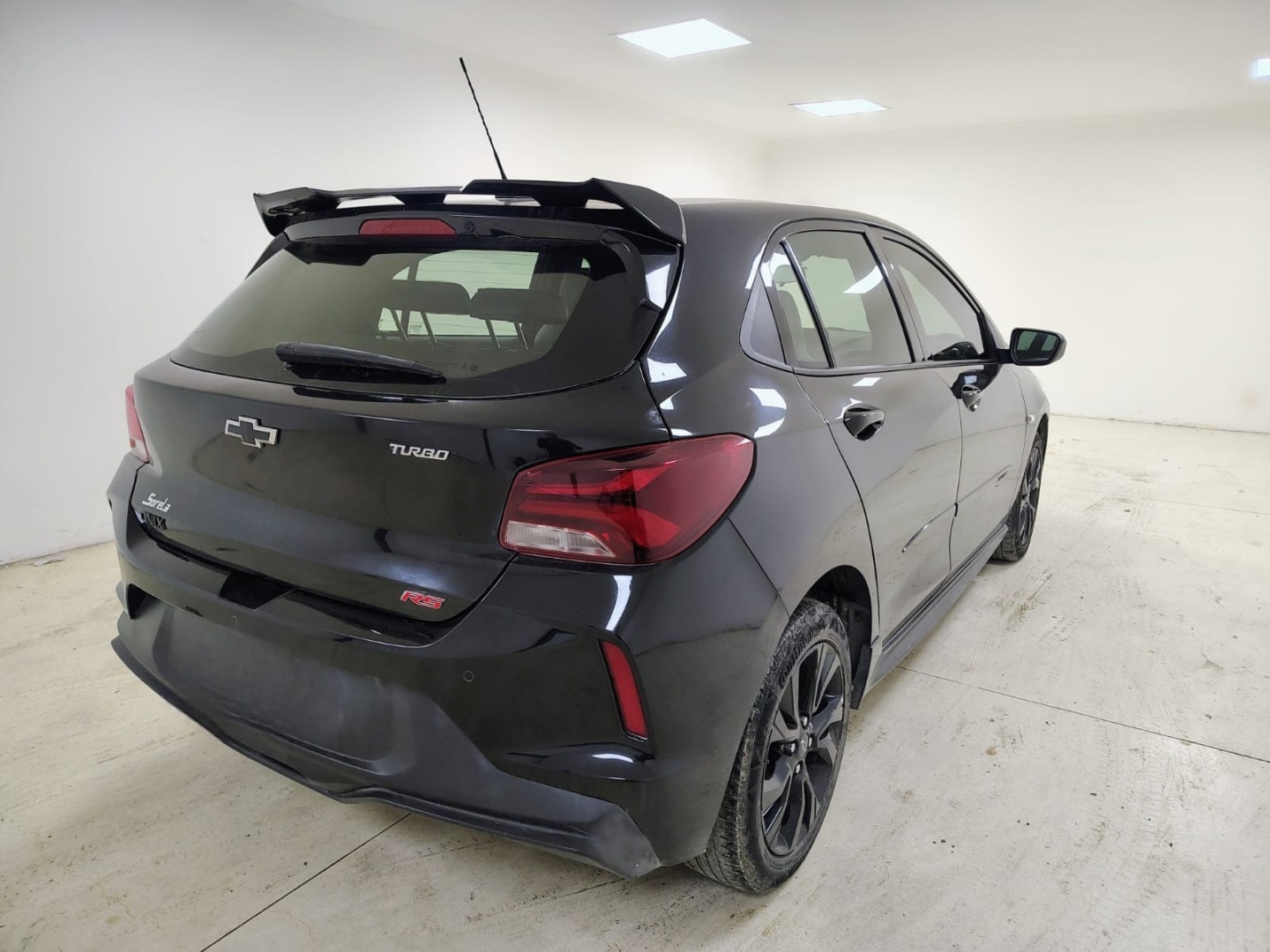 ONIX 1.0 TURBO FLEX RS AUTOMÁTICO5