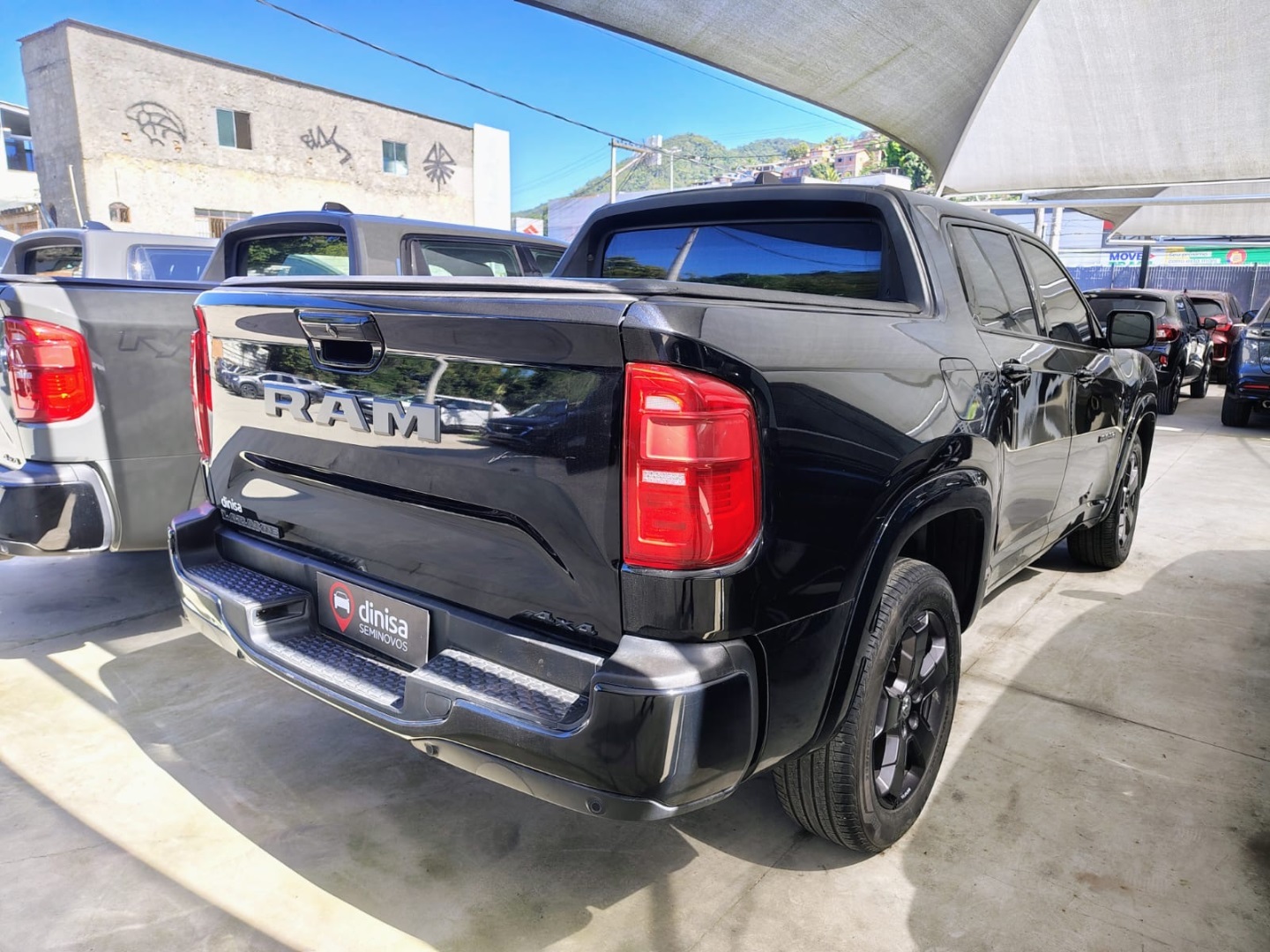 RAMPAGE 2.0 TURBO DIESEL LARAMIE 4X4 AUTOMÁTICO4