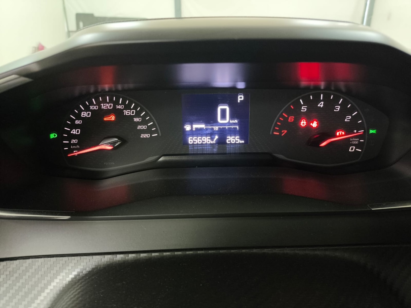 208 1.6 16V FLEX ACTIVE AT69