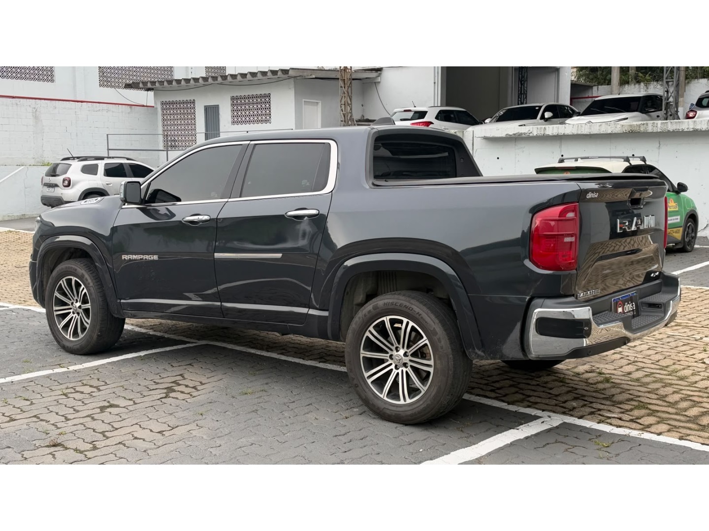 RAMPAGE 2.2 TURBO DIESEL LARAMIE 4X4 AUTOMÁTICO5