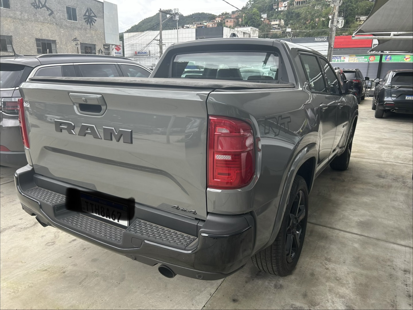 RAMPAGE 2.0 HURRICANE 4 TURBO GASOLINA R/T 4X4 AUTOMÁTICO4