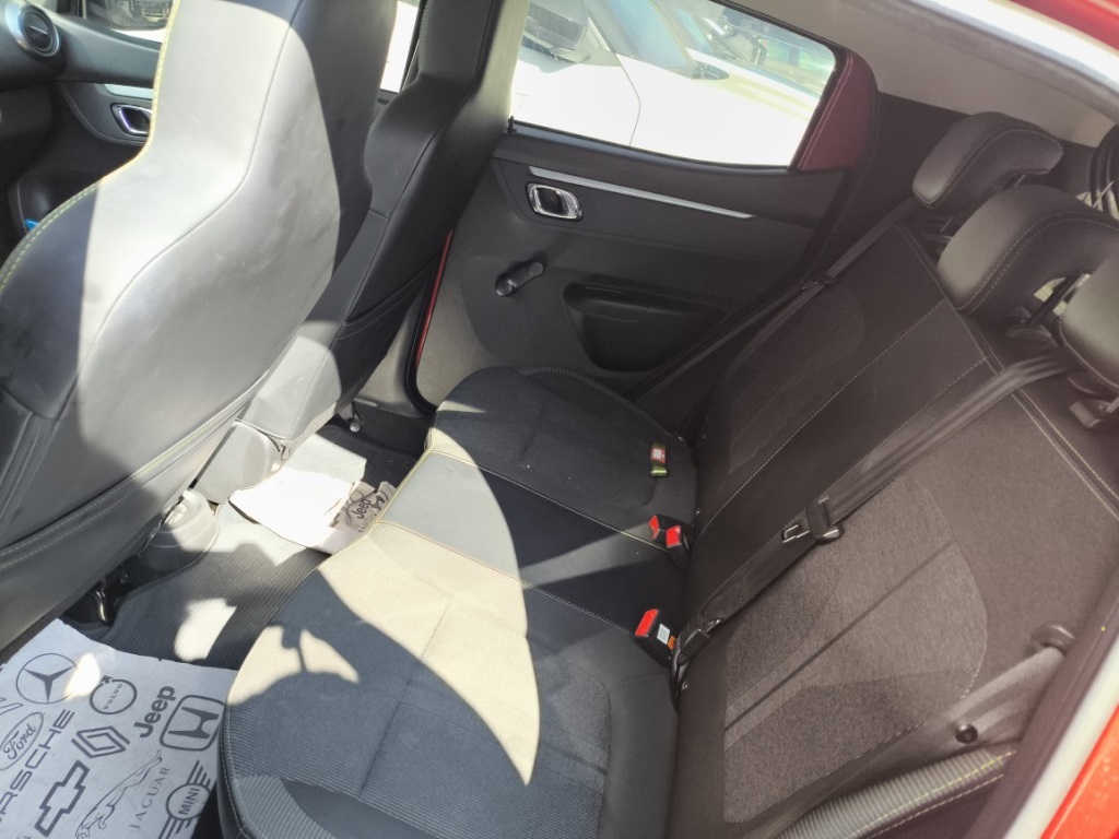 KWID 1.0 12V SCE FLEX OUTSIDER MANUAL5