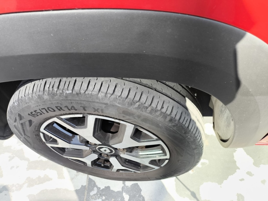 KWID 1.0 12V SCE FLEX OUTSIDER MANUAL6