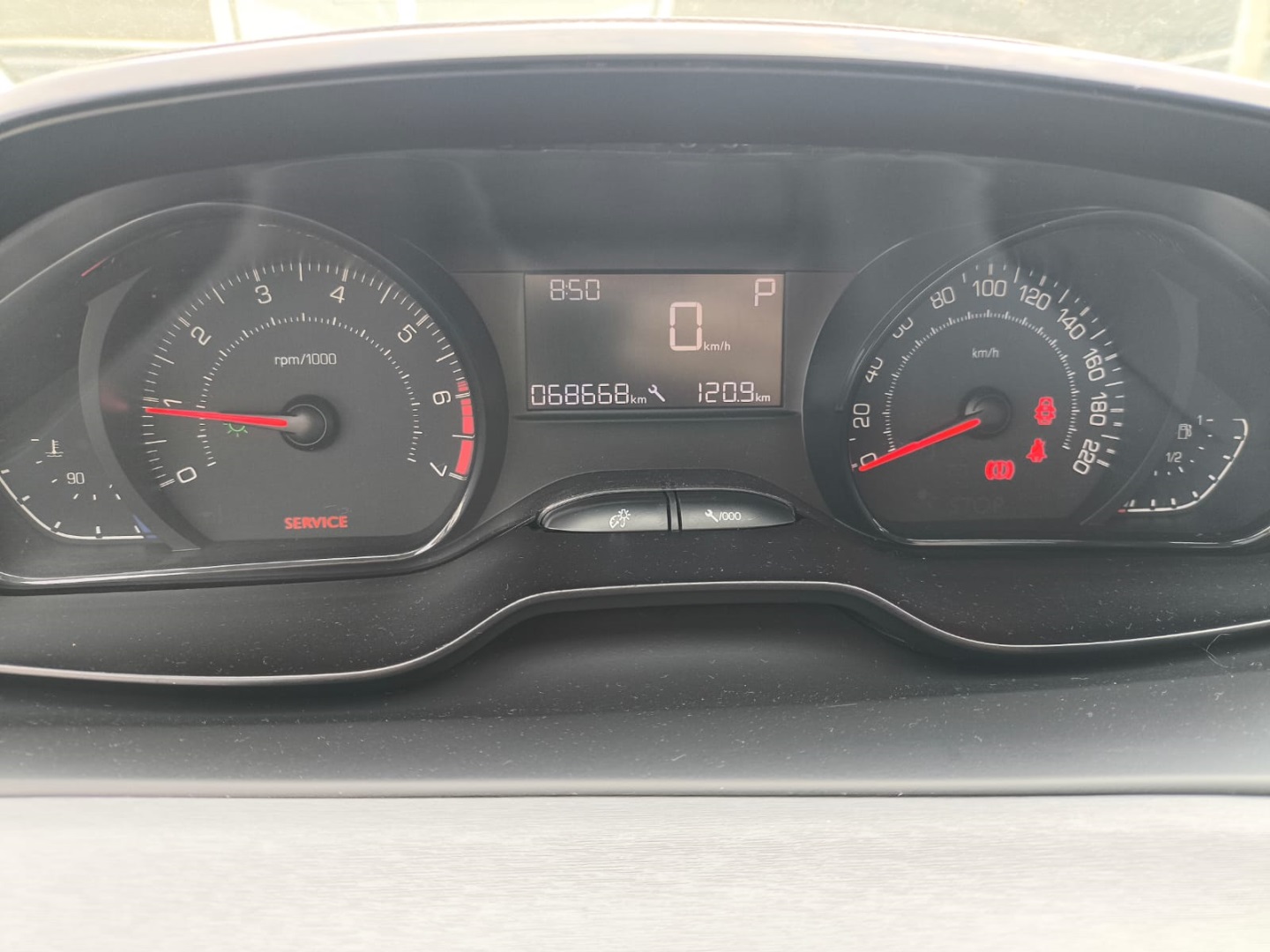 208 1.6 ALLURE 16V FLEX 4P AUTOMÁTICO11