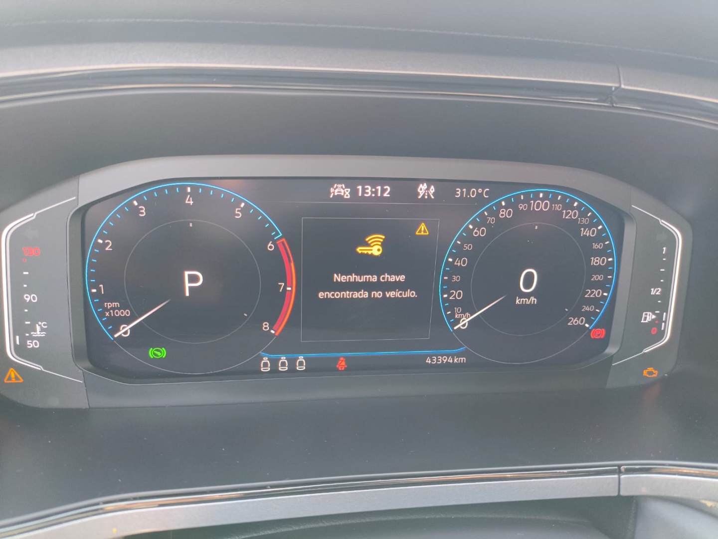 TAOS 1.4 250 TSI TOTAL FLEX HIGHLINE AUTOMÁTICO9