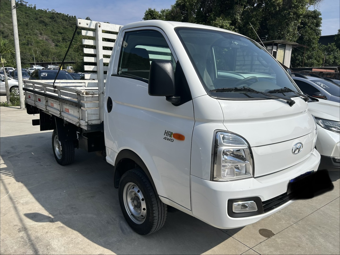 HR 2.5 TURBO DIESEL CS 4WD MANUAL1