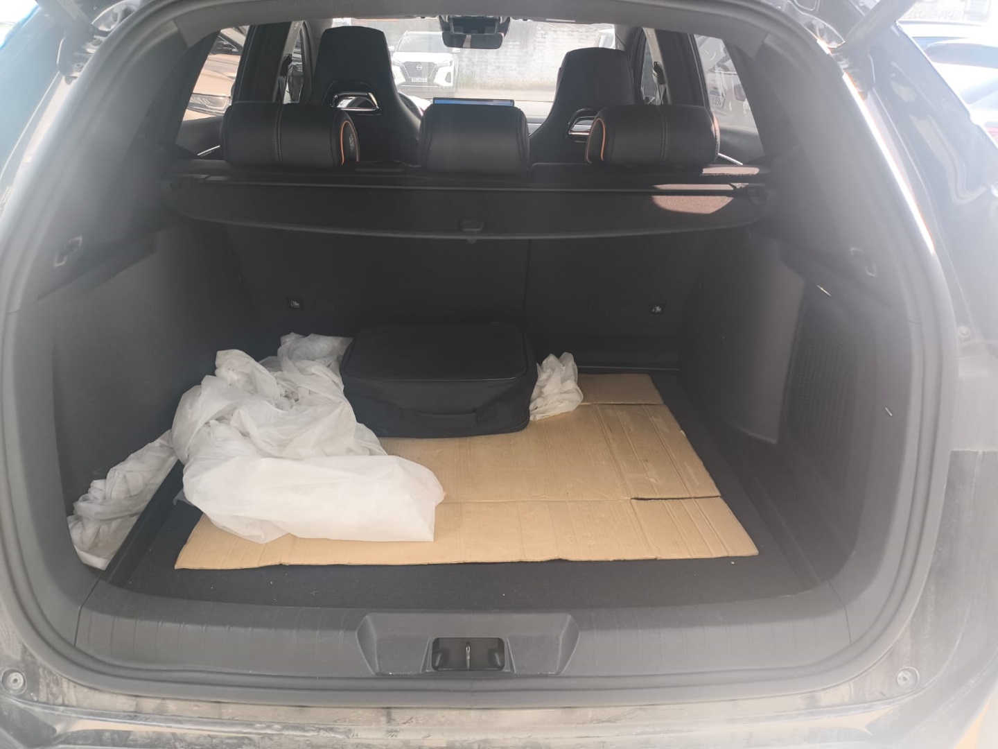 SONG PLUS PREMIUM 1.5 DM-I TURBO HÍBRIDO AWD AUTOMÁTICO10