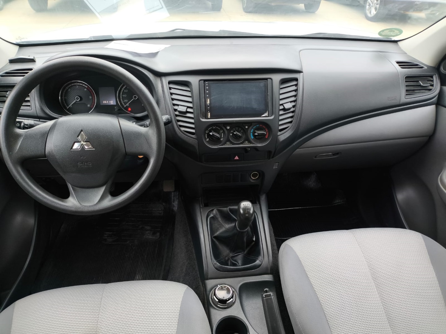L200 TRITON 2.4 SPORT GL 4X4 MT 4P AR DH 4X46