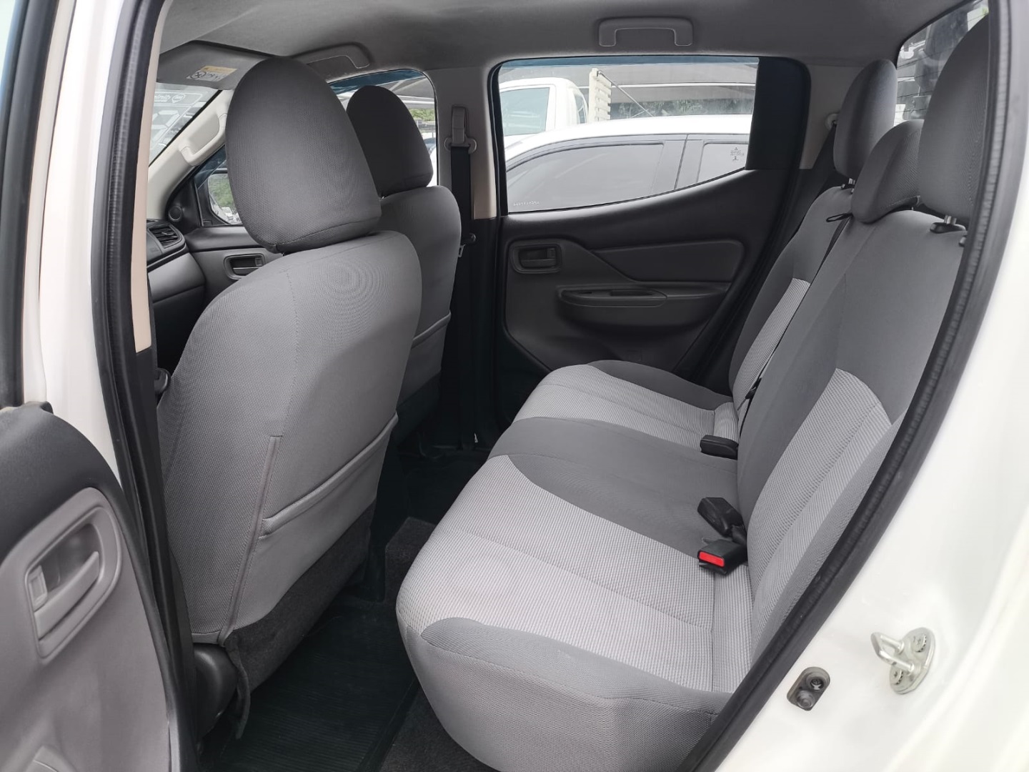 L200 TRITON 2.4 SPORT GL 4X4 MT 4P AR DH 4X47