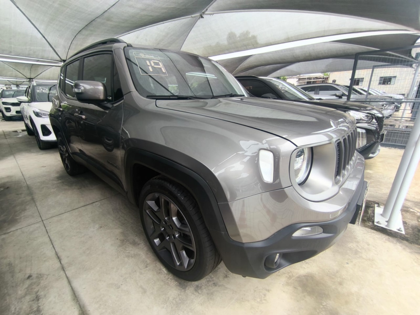RENEGADE 1.8 16V FLEX LIMITED 4P AUTOMÁTICO1