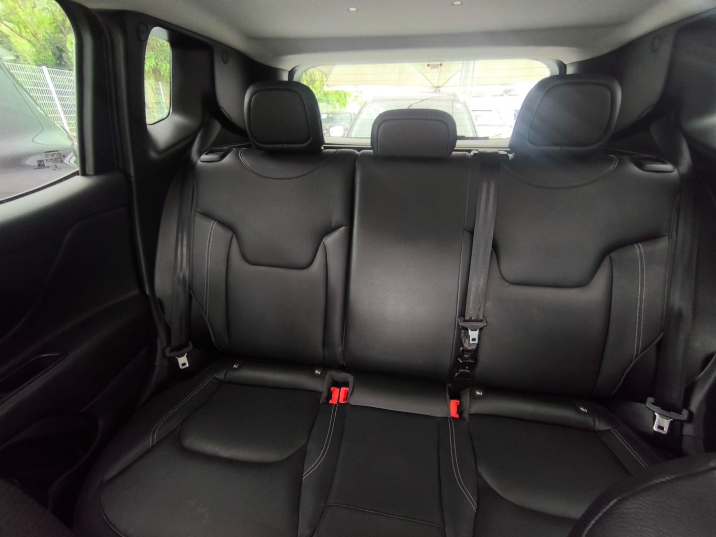 RENEGADE 1.8 16V FLEX LIMITED 4P AUTOMÁTICO11
