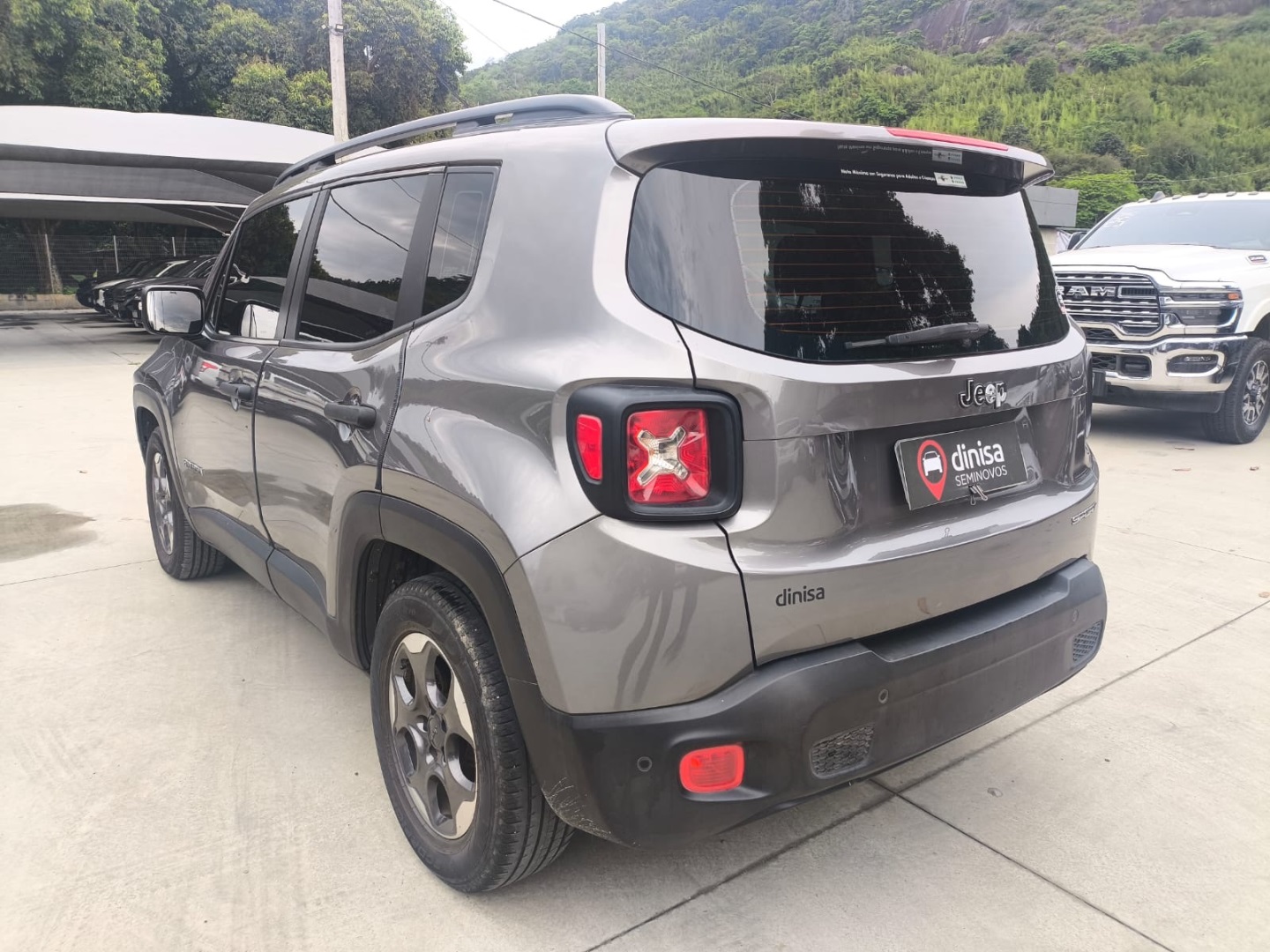 RENEGADE 1.8 16V FLEX SPORT 4P MANUAL3