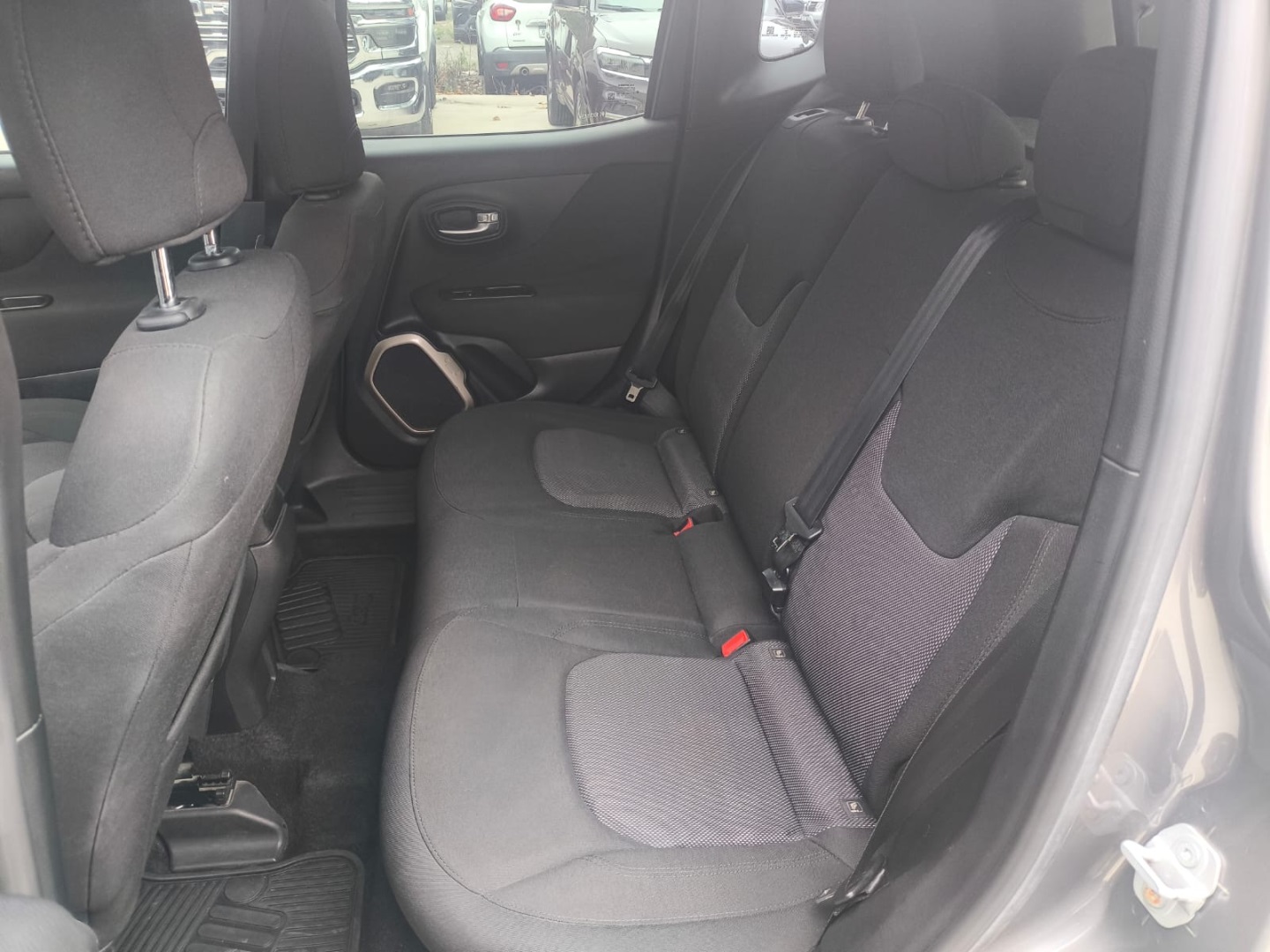 RENEGADE 1.8 16V FLEX SPORT 4P MANUAL8