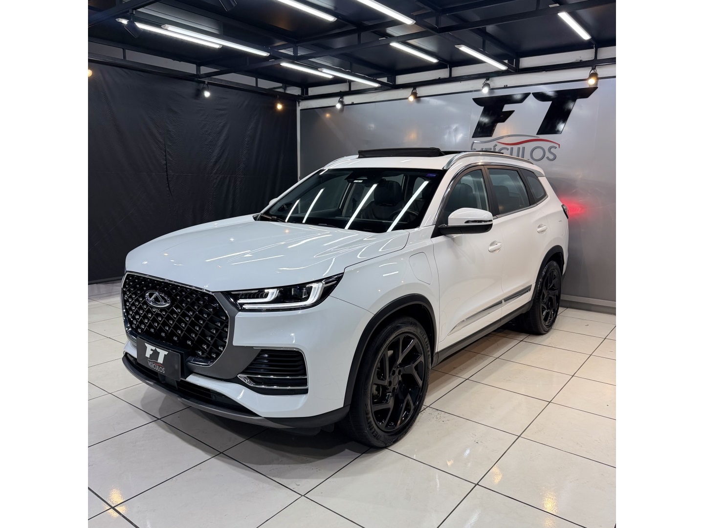 CHERY TIGGO 8