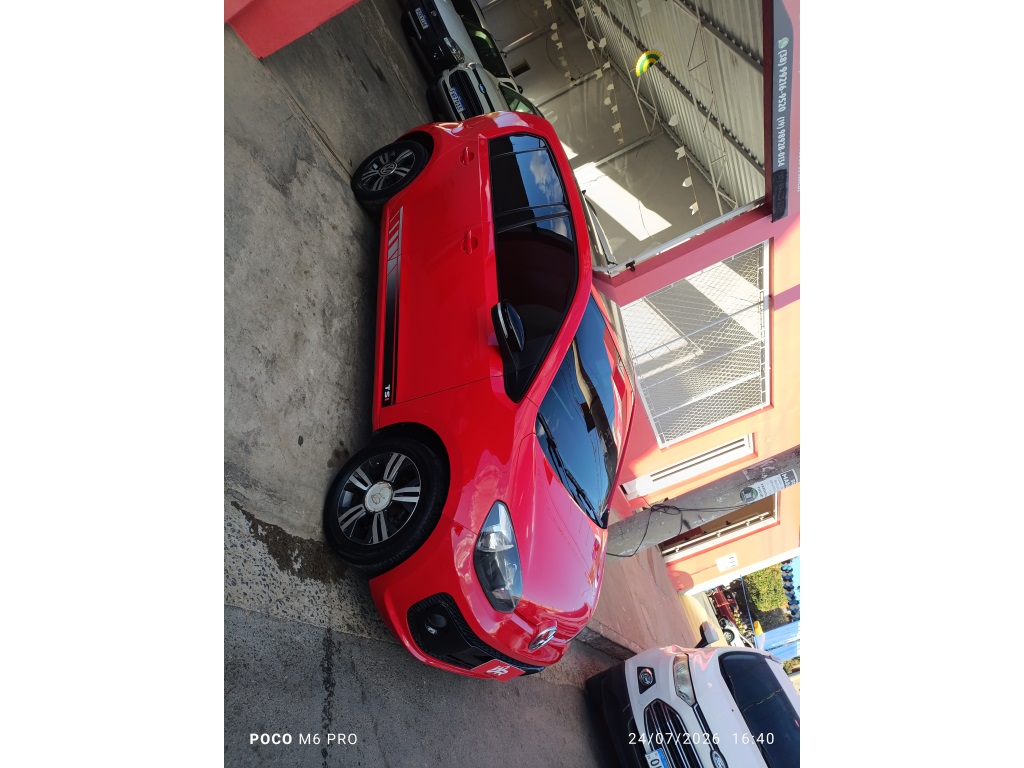 VOLKSWAGEN UP