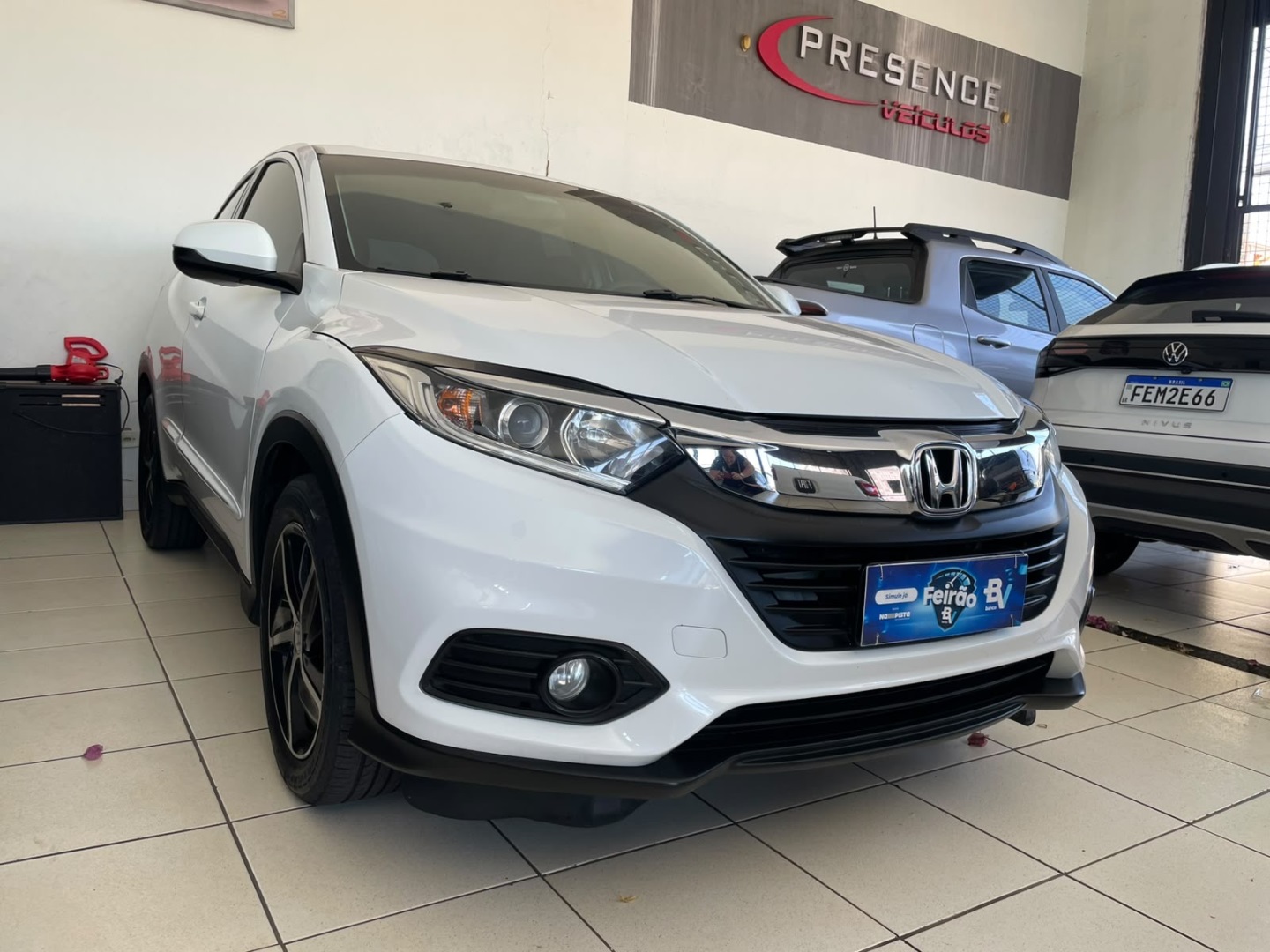 Honda HR-V 1.8 16V Flex Lx 4P Automático - foto 2