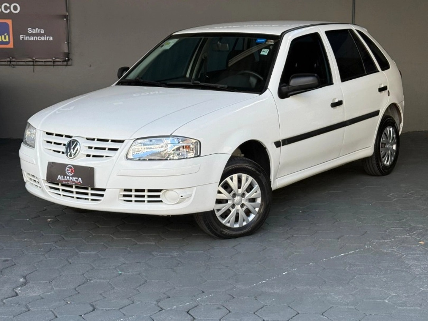 VOLKSWAGEN GOL