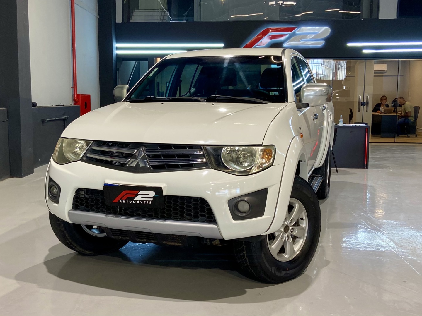 MITSUBISHI L200 TRITON