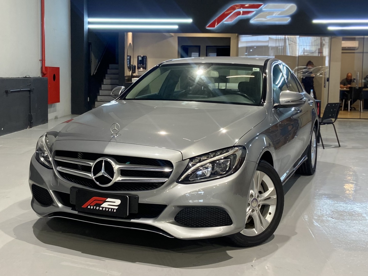 MERCEDES-BENZ C 180