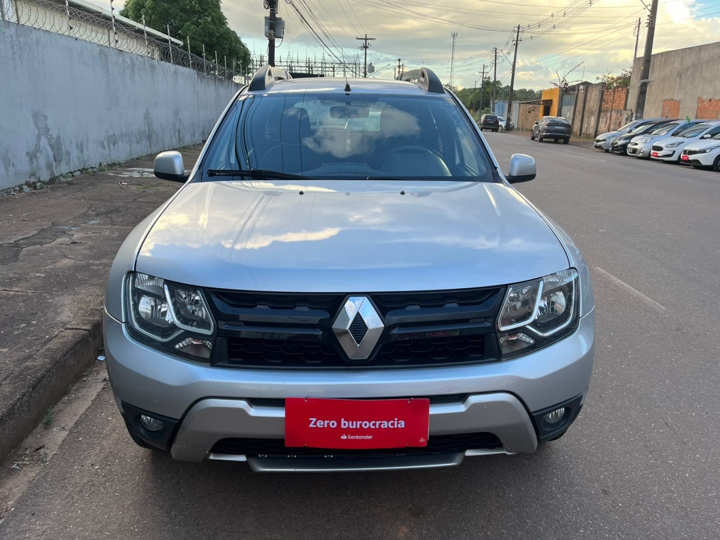 RENAULT DUSTER