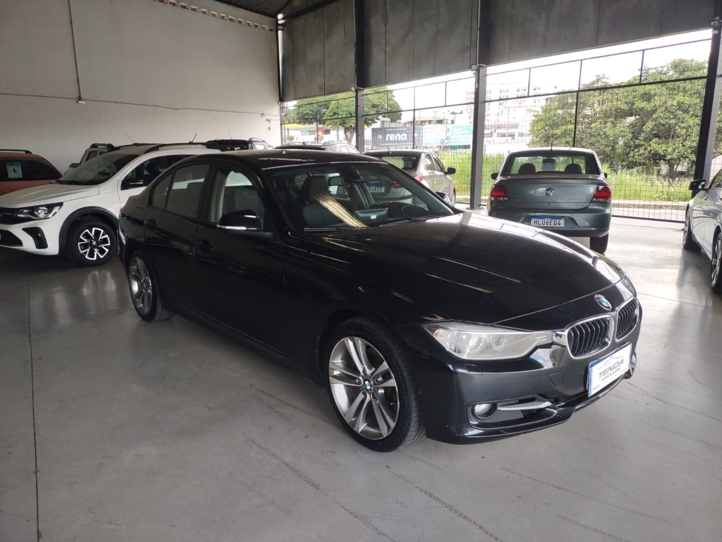 BMW 328i