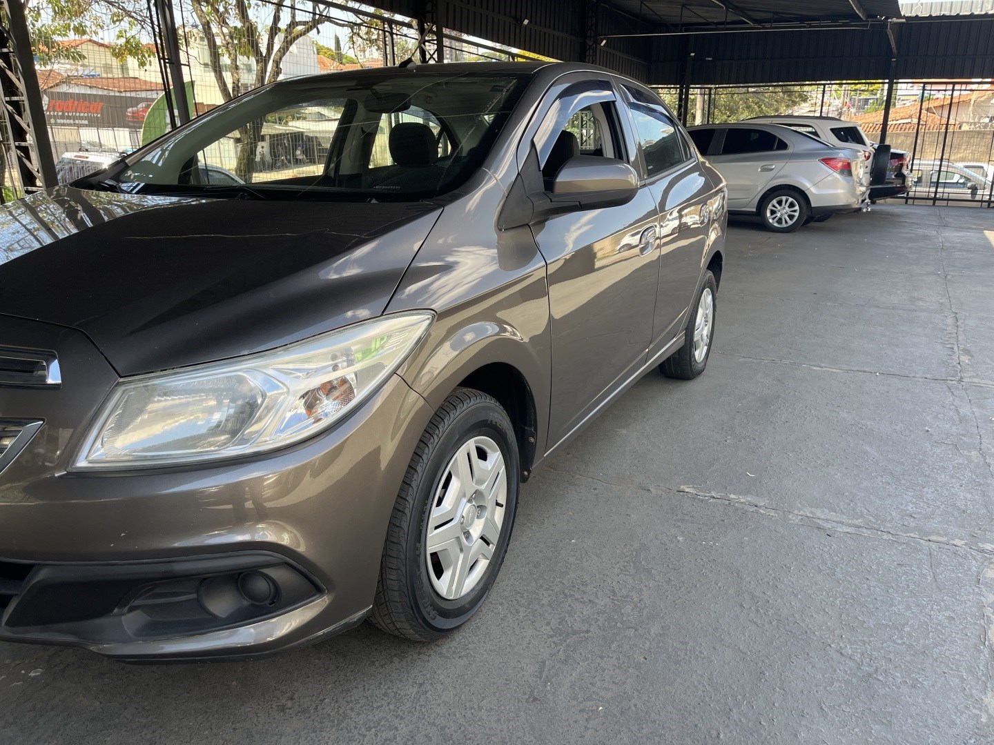 Imagem 5 de Chevrolet PRISMA1.0 MPFI LT 8V FLEX 4P MANUAL 2014