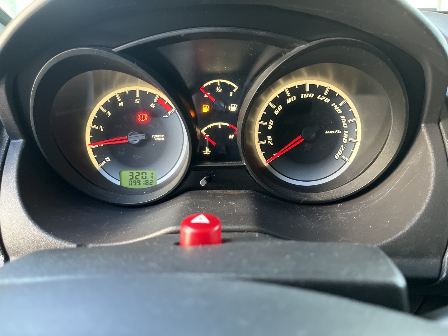 Imagem 11 de FORD FIESTA1.0 ROCAM SEDAN 8V FLEX 4P MANUAL 2012