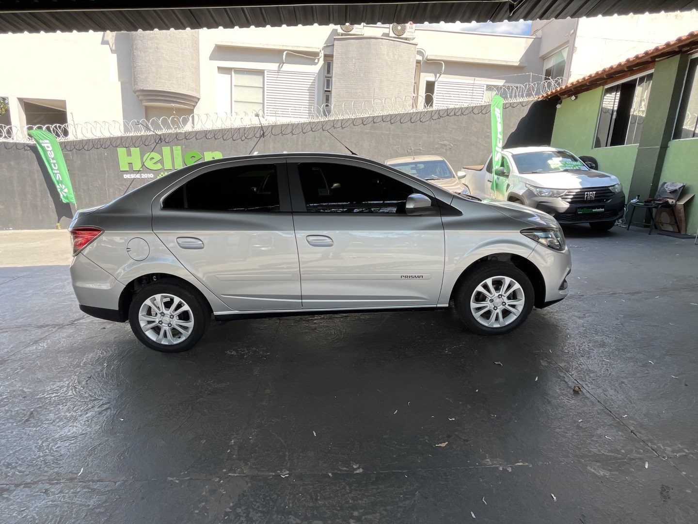 Imagem 4 de Chevrolet PRISMA1.4 MPFI LTZ 8V FLEX 4P MANUAL 2015