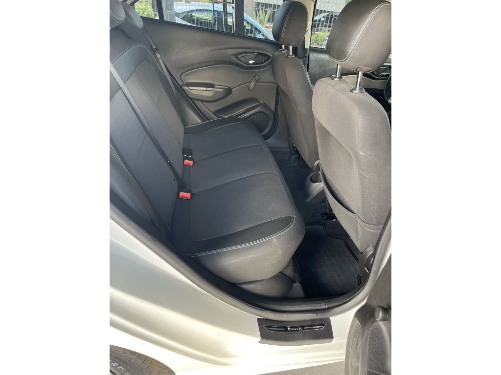 Imagem 8 de CHEVROLET ONIX1.4 MPFI LT 8V FLEX 4P MANUAL 2019