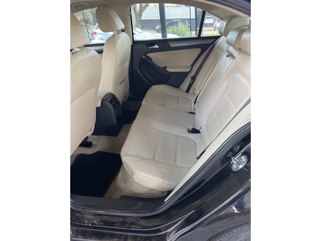 Imagem 7 de VOLKSWAGEN JETTA1.4 16V TSI COMFORTLINE GASOLINA 4P TIPTRONIC 2016