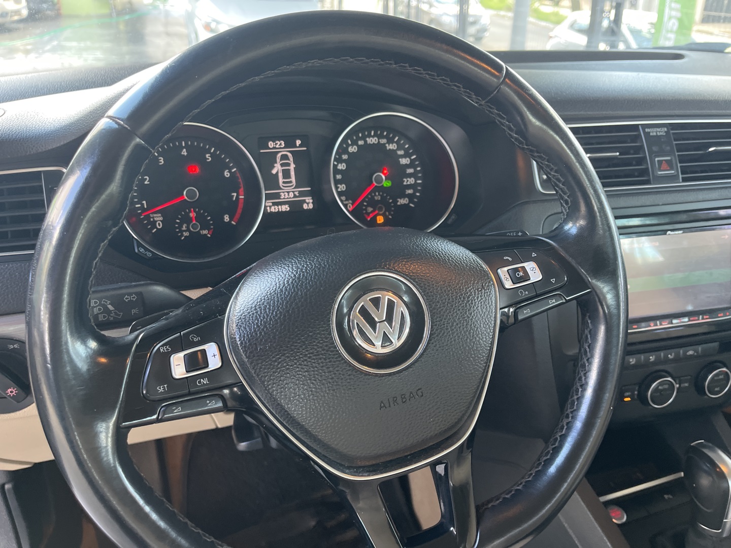 Imagem 12 de VOLKSWAGEN JETTA1.4 16V TSI COMFORTLINE GASOLINA 4P TIPTRONIC 2016
