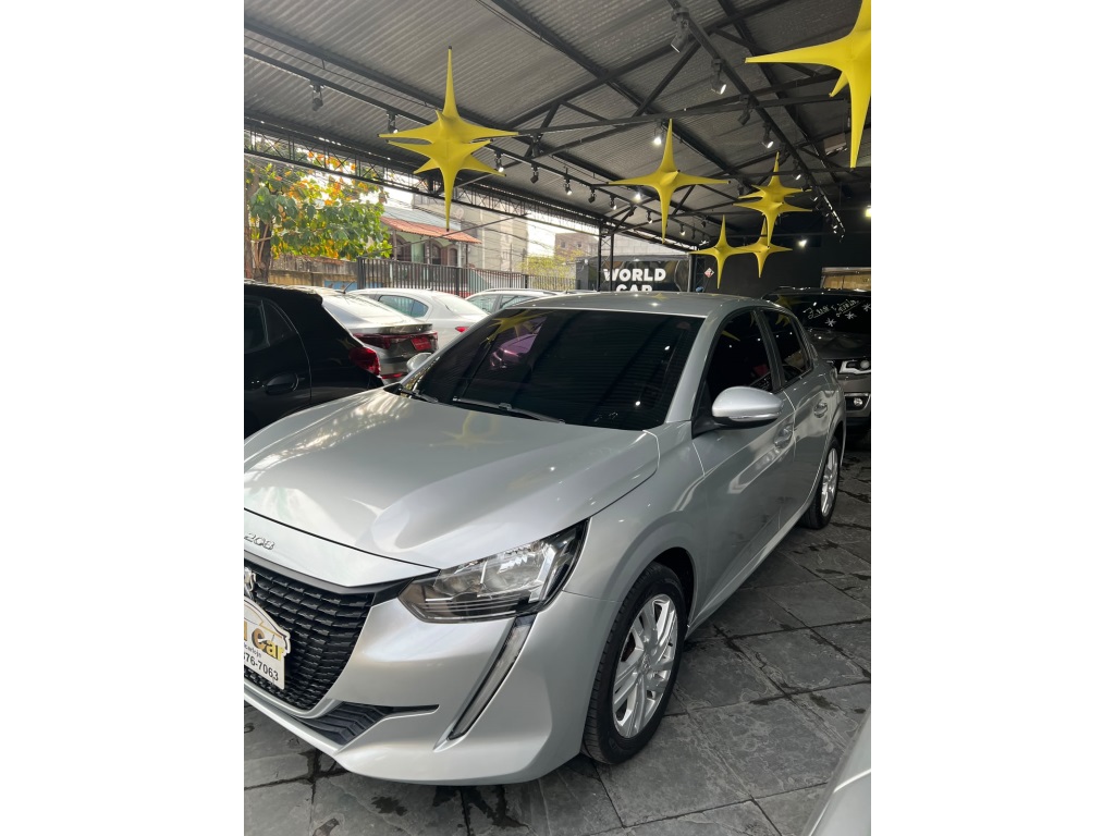 PEUGEOT 208