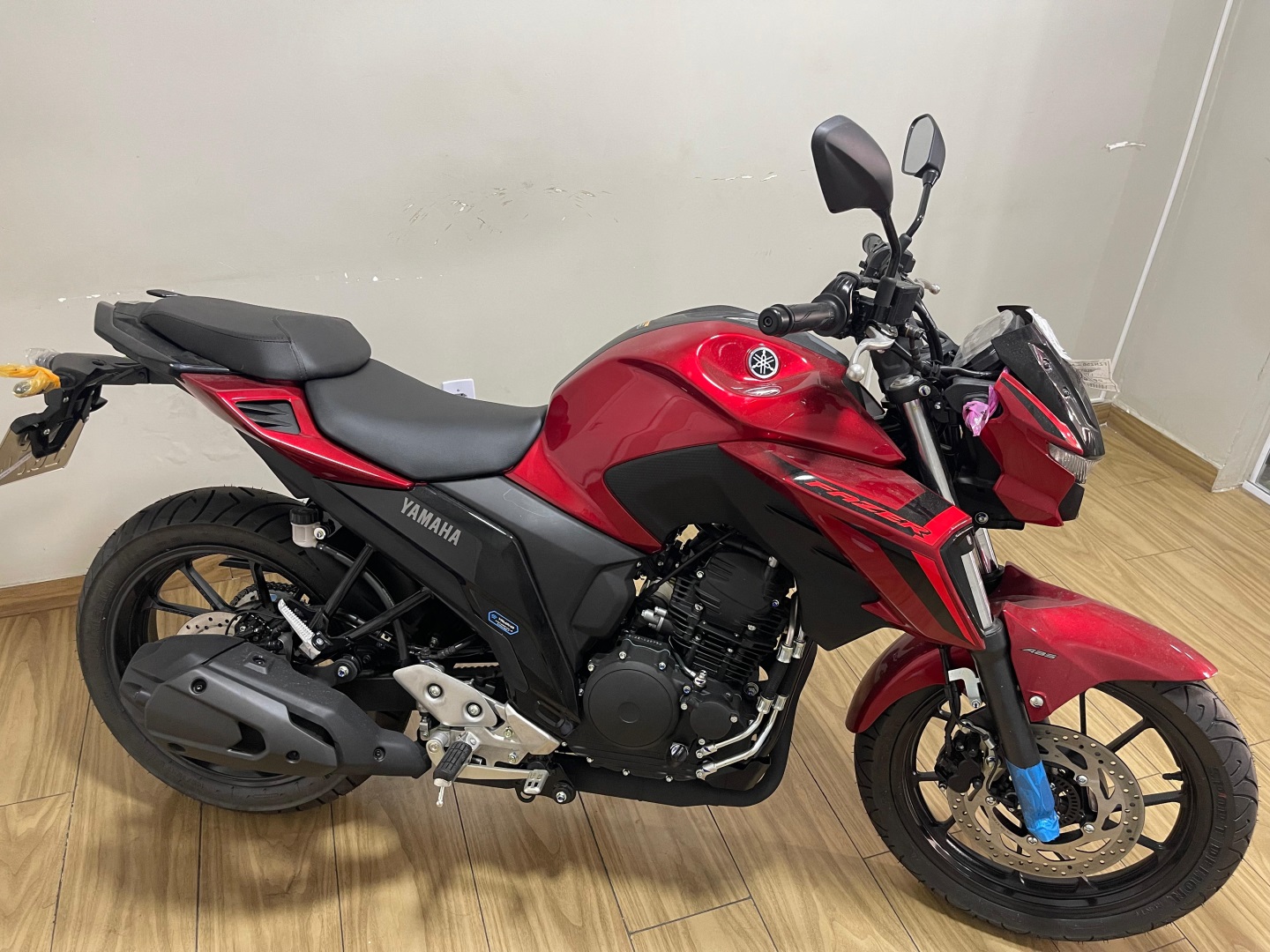 YAMAHA FZ25 FAZER ABS