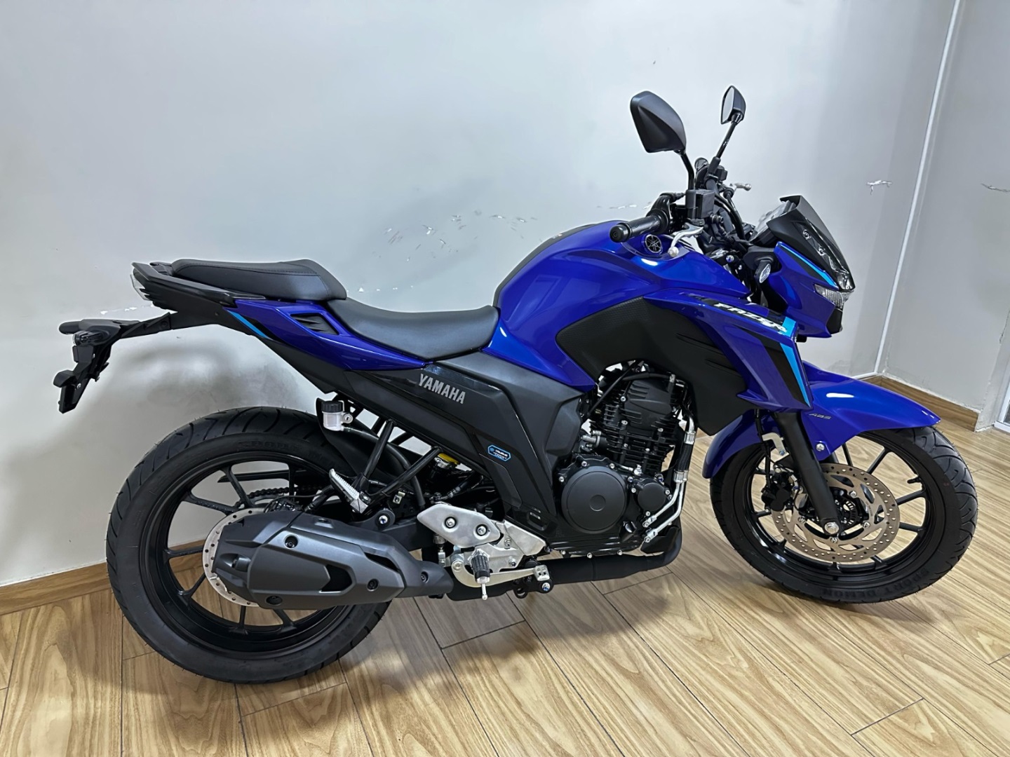 YAMAHA FZ25 FAZER CONNECTED ABS