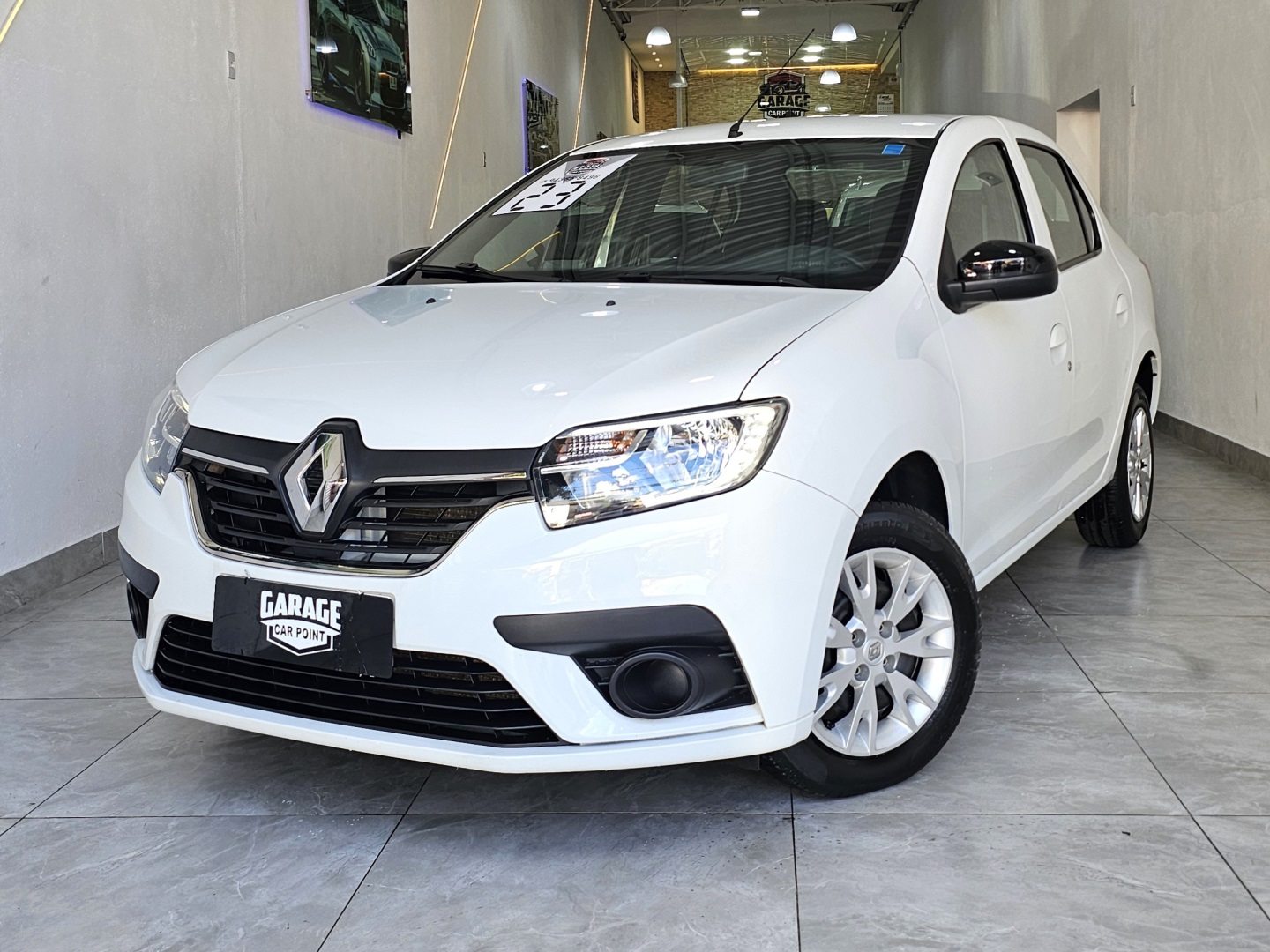 RENAULT LOGAN