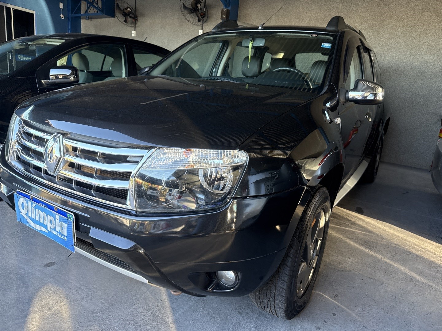 RENAULT DUSTER