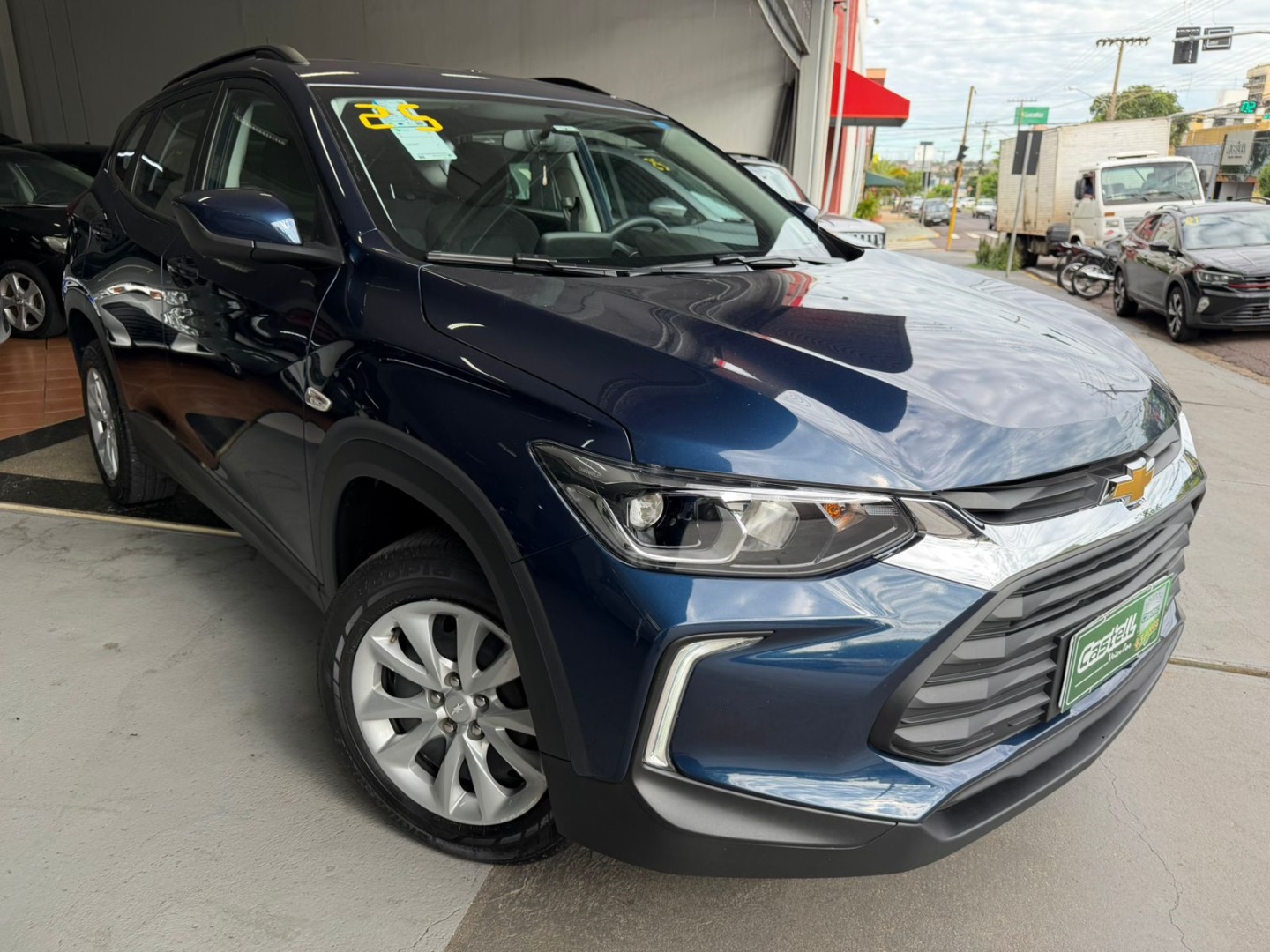 CHEVROLET TRACKER