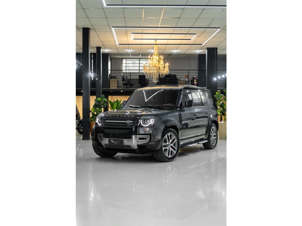 LAND ROVER DEFENDER