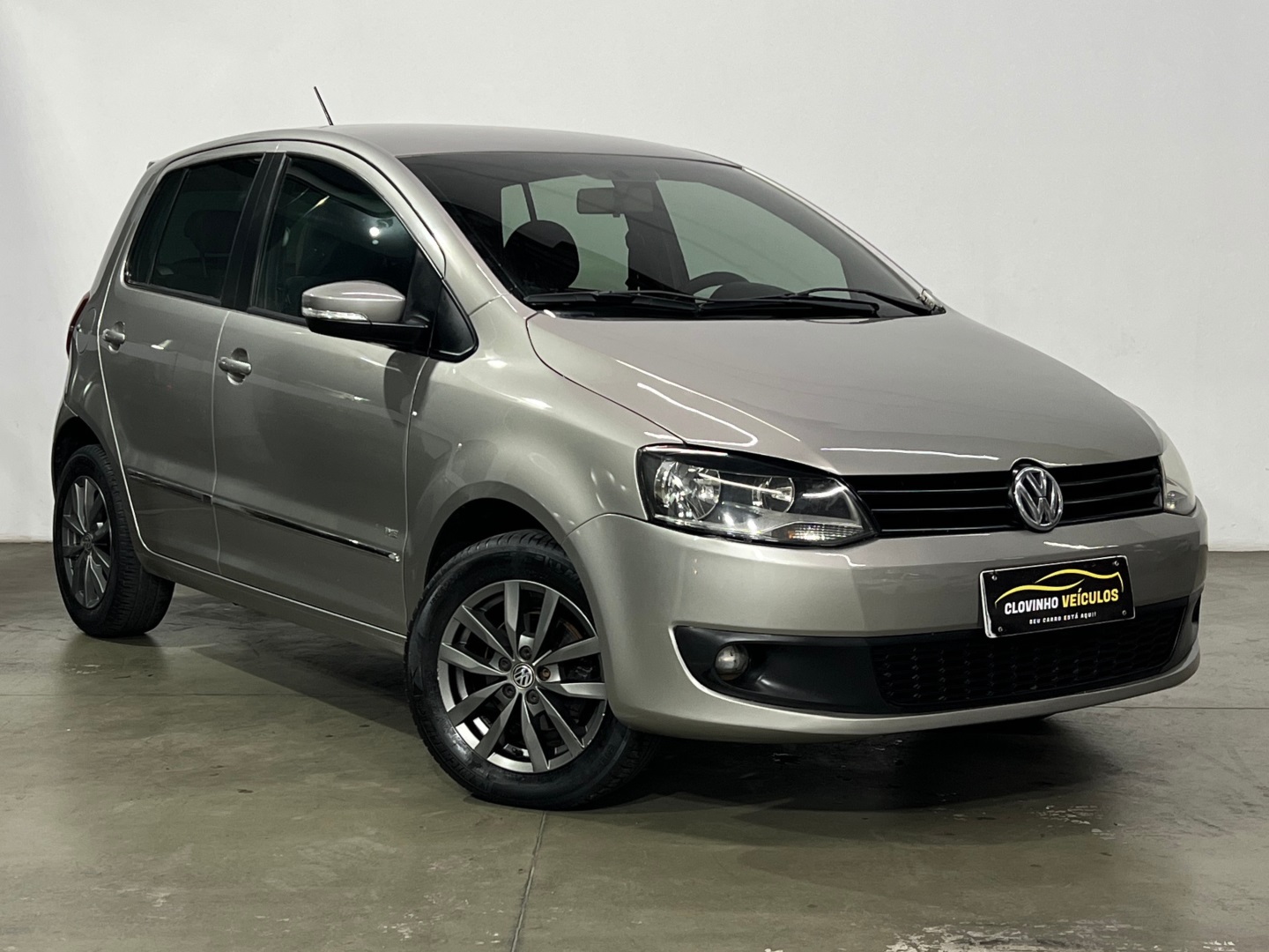 VOLKSWAGEN FOX