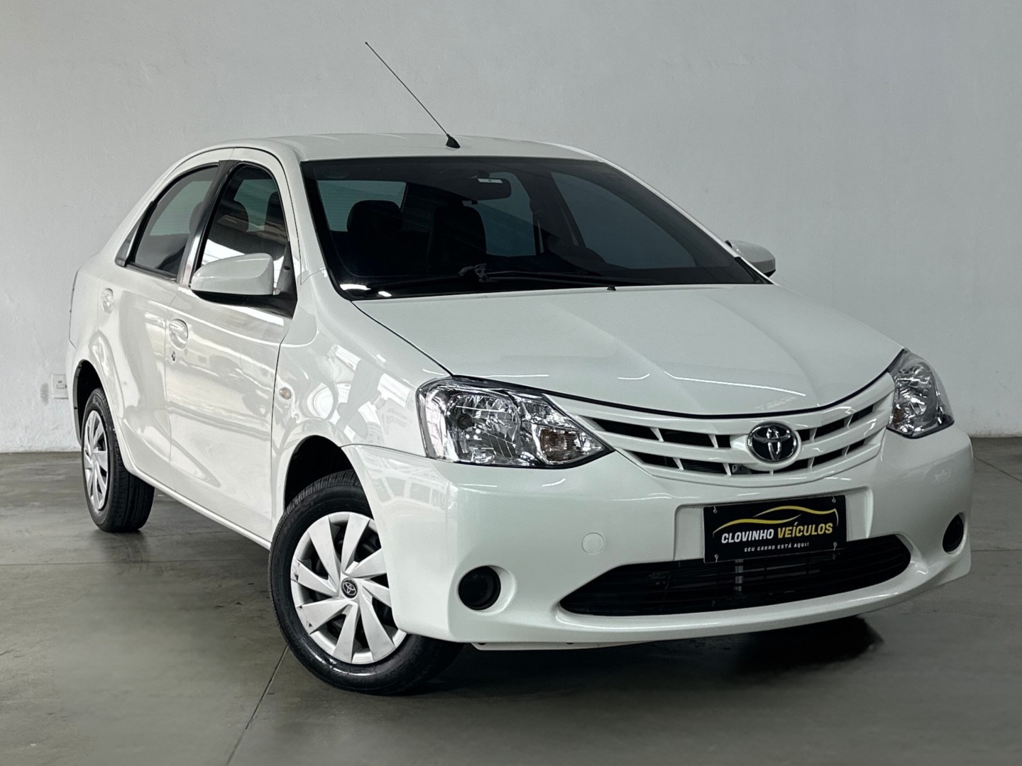 TOYOTA ETIOS